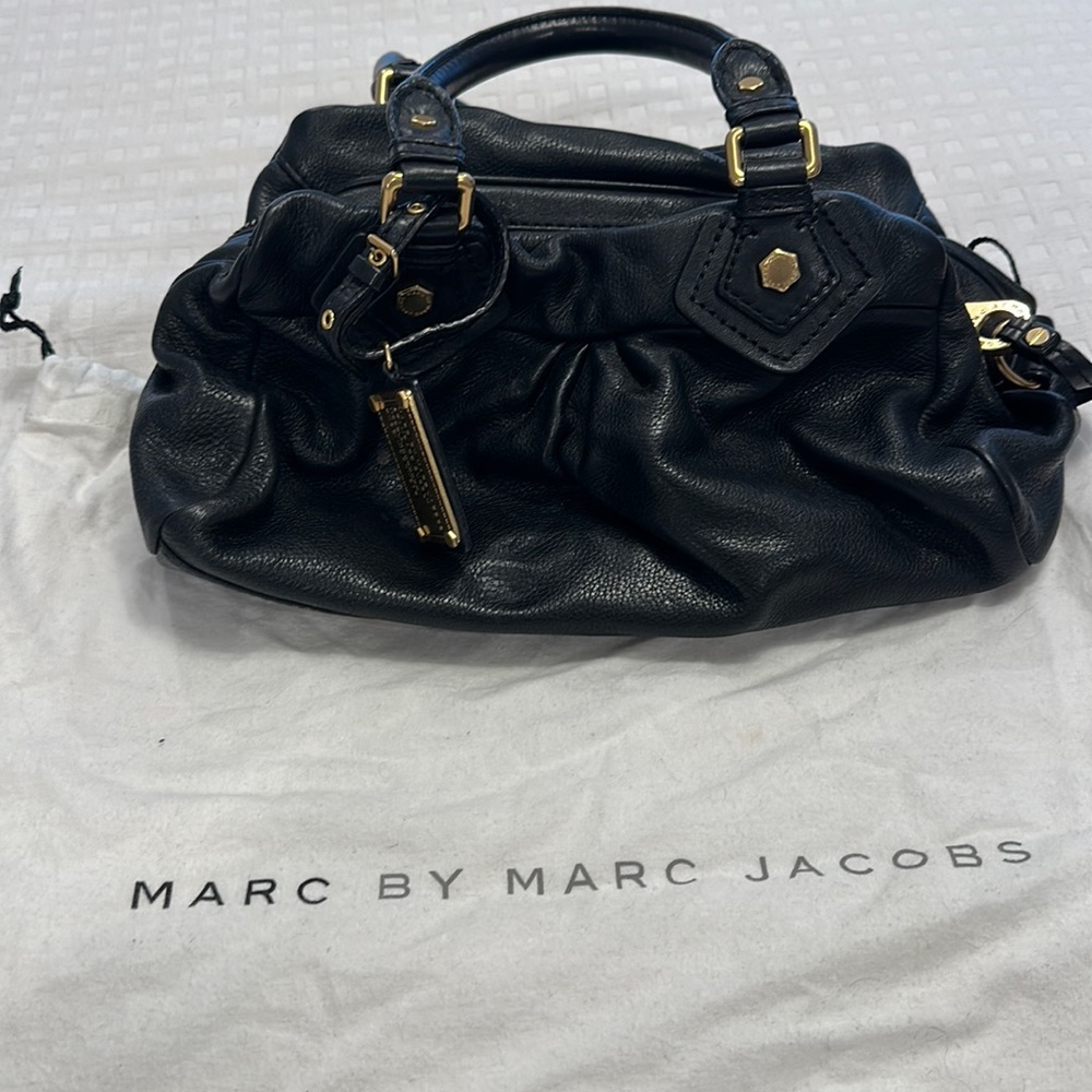 Stylish crossbag March Jacobs bag black with gold hardware